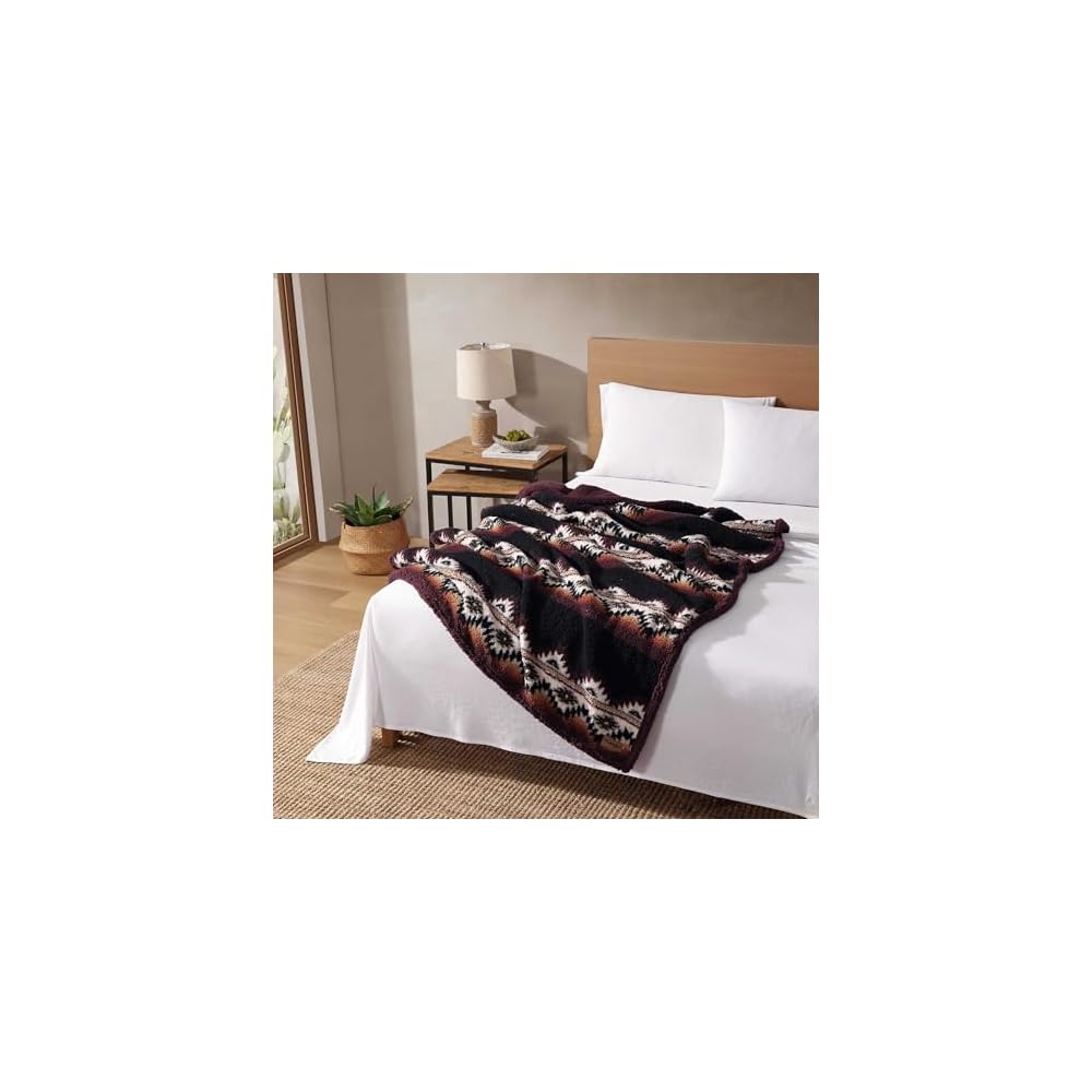 Reversible Faux Fur Throw Blanket for Couch or Bed, 50 x 70