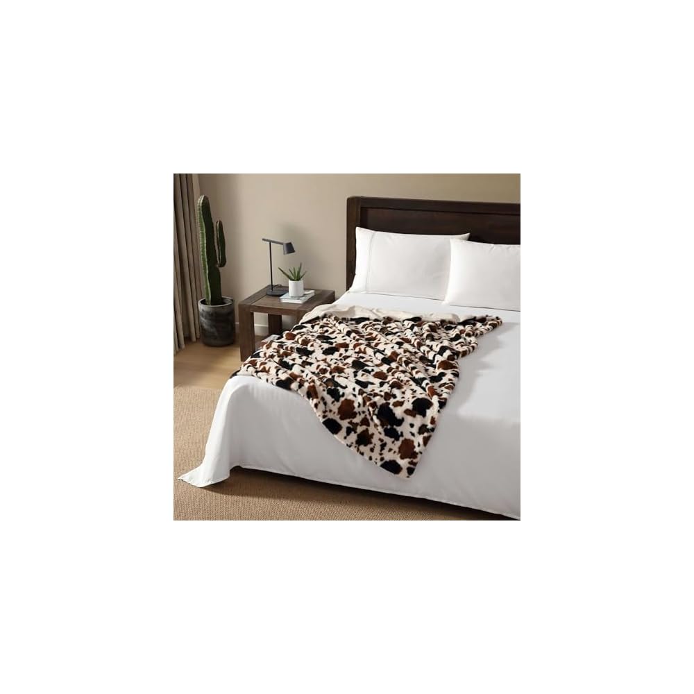 Reversible Faux Fur Throw Blanket for Couch or Bed, 50 x 70